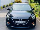 Mazda Axela Skyactiv FLyloaded 2013