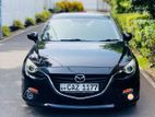 Mazda Axela Skyactive FLY Loaded 2013