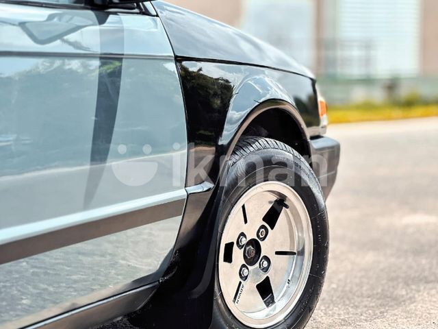 Mazda Familia 1987 photo 3