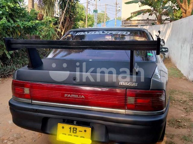 Mazda Familia 1991 photo 4