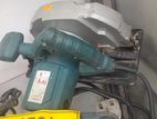 Men circular saw