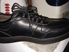 Mens black shoes