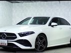 Mercedes Benz A180 2023