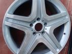 Mercedes Benz Alloy wheel