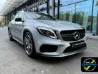 Mercedes Benz AMG GLA 45 2017