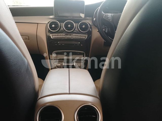 Mercedes-Benz C160 2017 photo 3