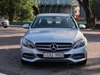 Mercedes Benz C180 2015