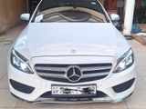 Mercedes Benz C200 2014