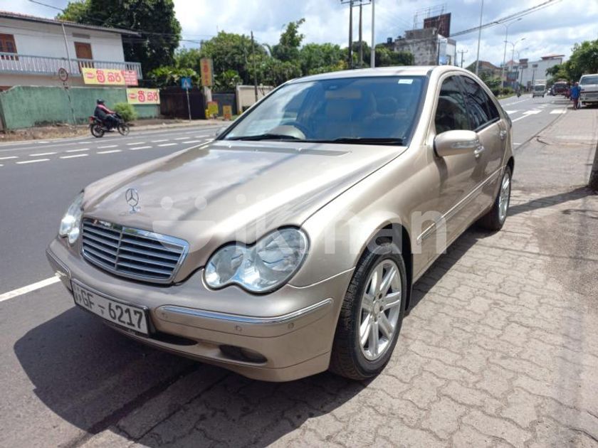 Mercedes Benz C200 W203 AUTO 2001 for Sale in Kadawatha | ikman