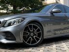 Mercedes Benz C200 w205 premium+ 2019