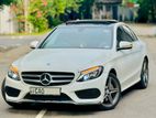 Mercedes Benz C300 2.2L AMG Premium 1ST 2016