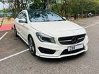 Mercedes Benz CLA 180 2015