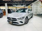 Mercedes Benz CLA 180 PREMIUM PLUS 2022