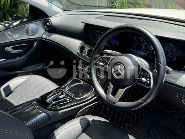 Mercedes-Benz E180 2019 photo 2