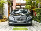 Mercedes Benz E200 2011