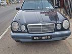 Mercedes Benz E220 1999