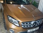Mercedes Benz GLA 180 2016