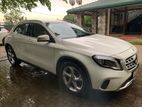 Mercedes Benz GLA 180 2017