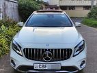 Mercedes Benz GLA 180 AMG 2017