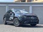 Mercedes Benz GLA 180 AMG LINE 2023