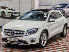 Mercedes Benz GLA 180 Dimo 2017