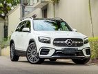 Mercedes Benz GLB 180 AMG 2025
