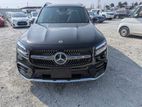 Mercedes Benz GLB 180 premium 2025