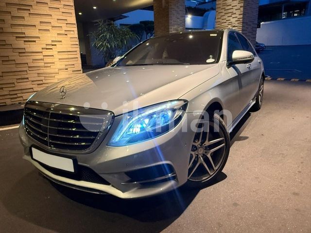 Mercedes-Benz S400