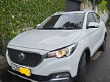 MG ZS 2019