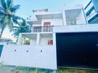 (MH189) 3 Storey Luxury House For Sale in Athurugiriya