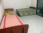 මහබාගේ නගරයට ආසන්නයේ කුලියට දීමට කාමරයක් ඇත