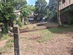 මහරගම ඉඩමක් විකිනිමට ඇත