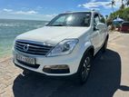 Micro Rexton 7 Seater 2014