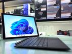 Microsoft Surface Pro 1807 (5th Gen) i5 7th gen 8GB RAM 256GB SSD 12.3"