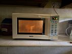 Microwave Oven