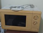 Microwave Oven
