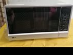 Microwave Oven