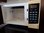 Microwave Oven