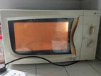 Microwave Oven