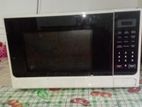 Microwave Oven