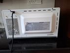 Microwave Oven