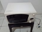 Microwave Oven