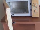 Microwave Oven