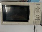 Microwave Oven