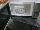 Microwave Oven