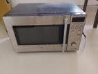 Microwave Oven