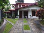 Middeniya : New 5 AC Bedrooms (21P) Luxury House for Sale