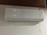 Midea Non-Inverter AC 18000BTU - MSAGC-18CRN