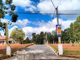 මීගමුව කටාන බස් පාරට මුහුනලා ඉඩමක්