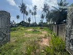 මීගමුව තලාදූව පාරේ අගනා ඉඩමක්